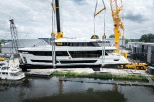 Project 111.11 I Lancering My One I Avenue44 Yacht interiors